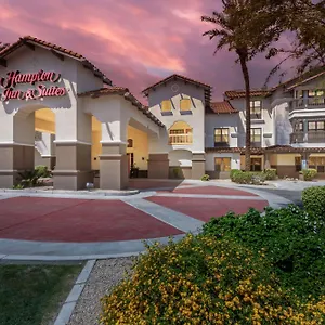 hampton-inn-suites-phoenix-goodyear.hotelsofphoenix.com/